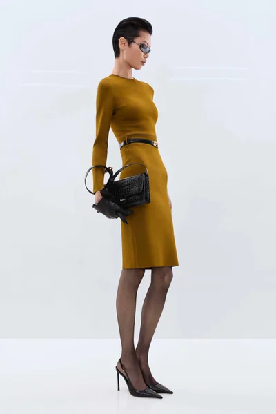 Look 9
